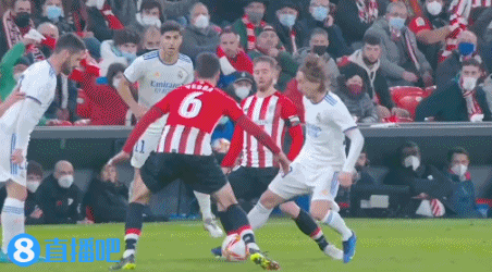 邮报：C罗被国际足联缓刑，葡萄牙潜在分组对手可能提出上诉