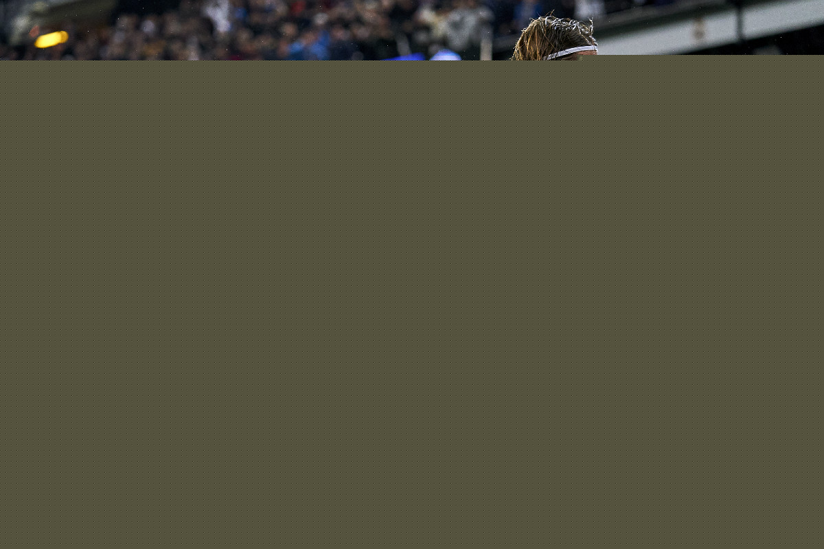 欧冠半场：杜兰、多尔贝格破门，卡拉巴克1-1阿贾克斯