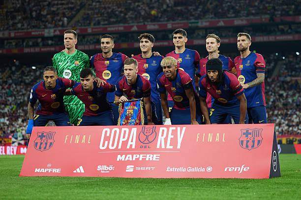 篮球湖人媒体日热度爆表，多人亮相